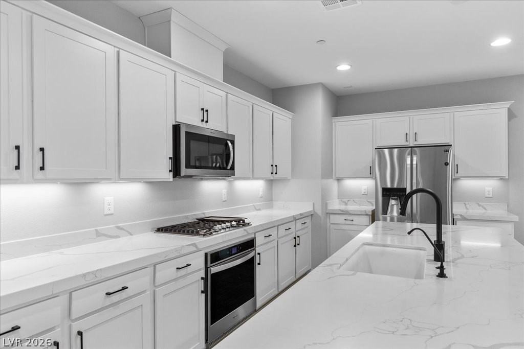 10423 Stroma Ave - Photo 4 of 49