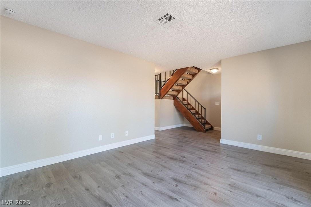 3929 S Torrey Pines Dr - Photo 7 of 34