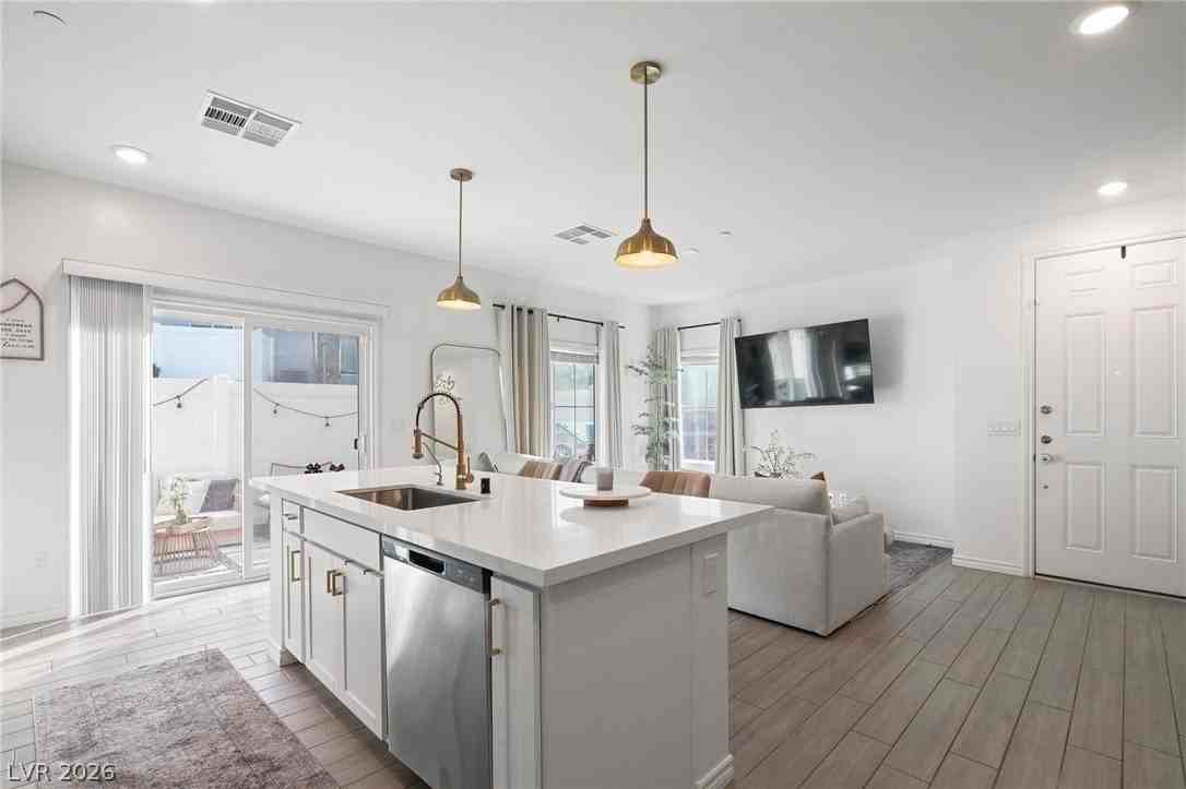 219 Cordelia Cove Ave #514 - Photo 4 of 50