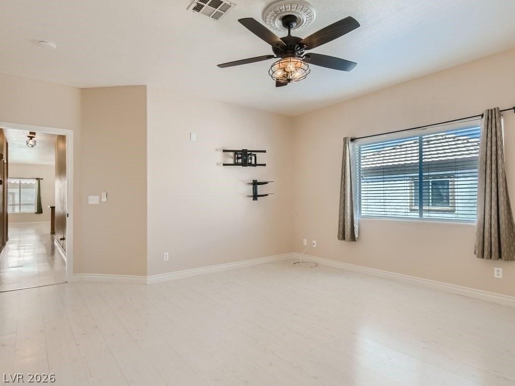 6905 Squaw Mountain Dr #204 - Photo 6 of 32