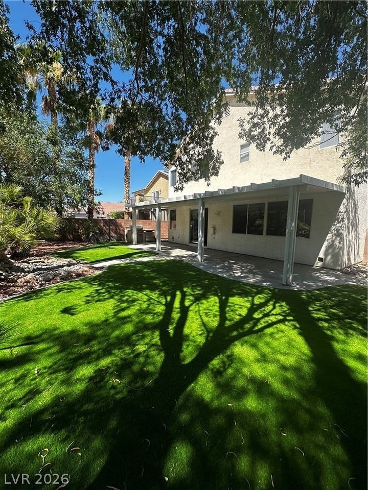 2569 Williamsburg St - Photo 2 of 26