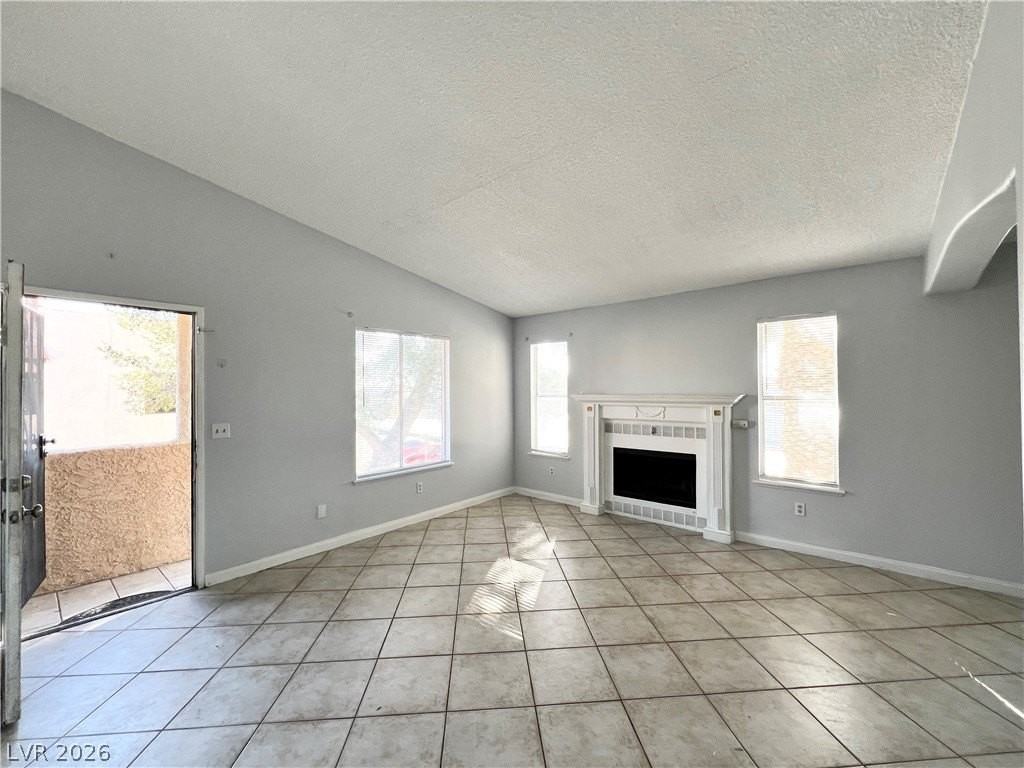 5096 Spencer St #D - Photo 6 of 25