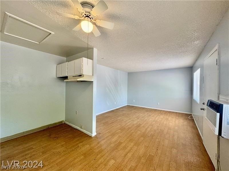 270 Tungsten St #D - Photo 3 of 9