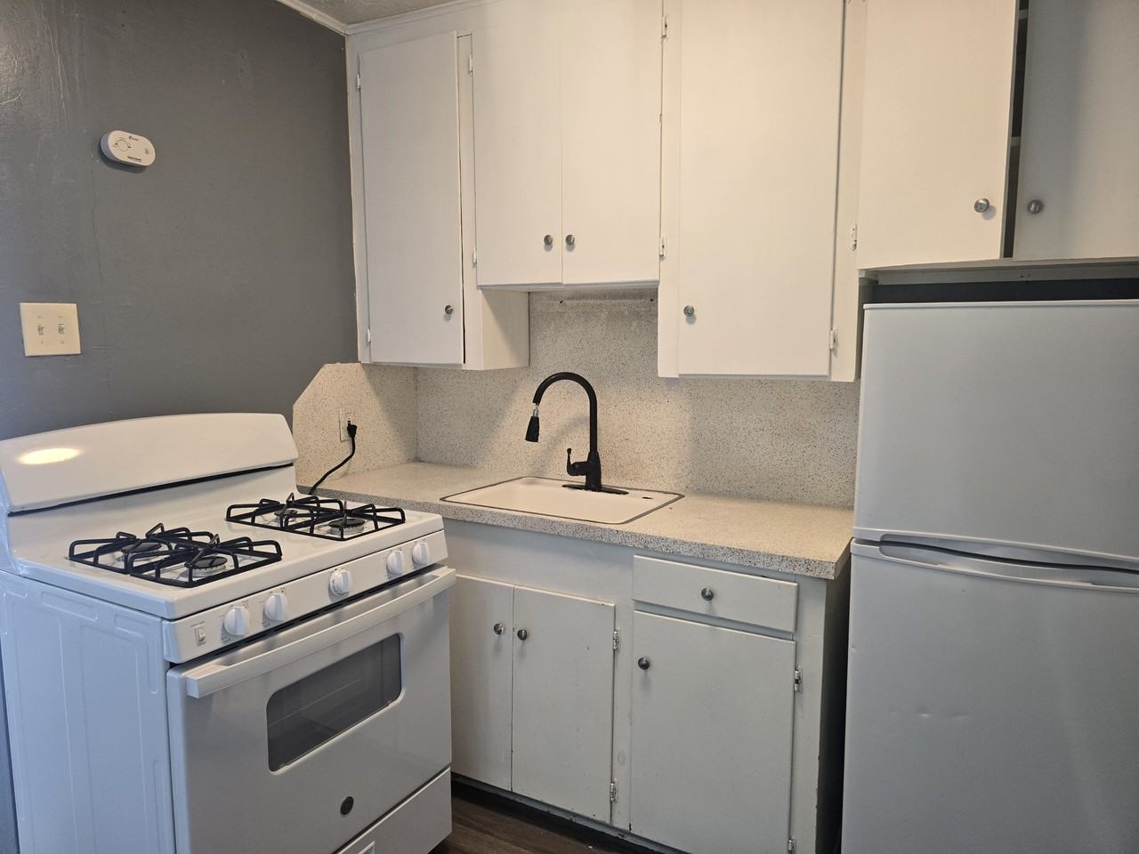 5105 Timothy Street - Photo 2 of 8