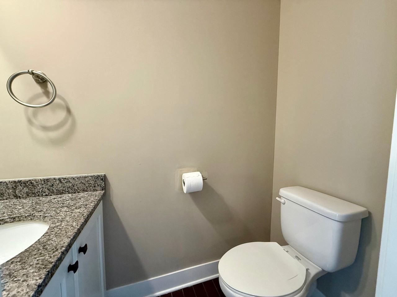 2564 W Towne St - Photo 7 of 23
