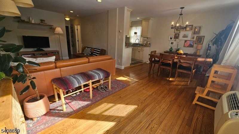 201 Vail St #4A - Photo 3 of 13