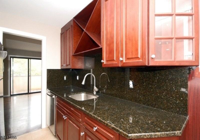 56 Chelsea Way - Photo 5 of 25