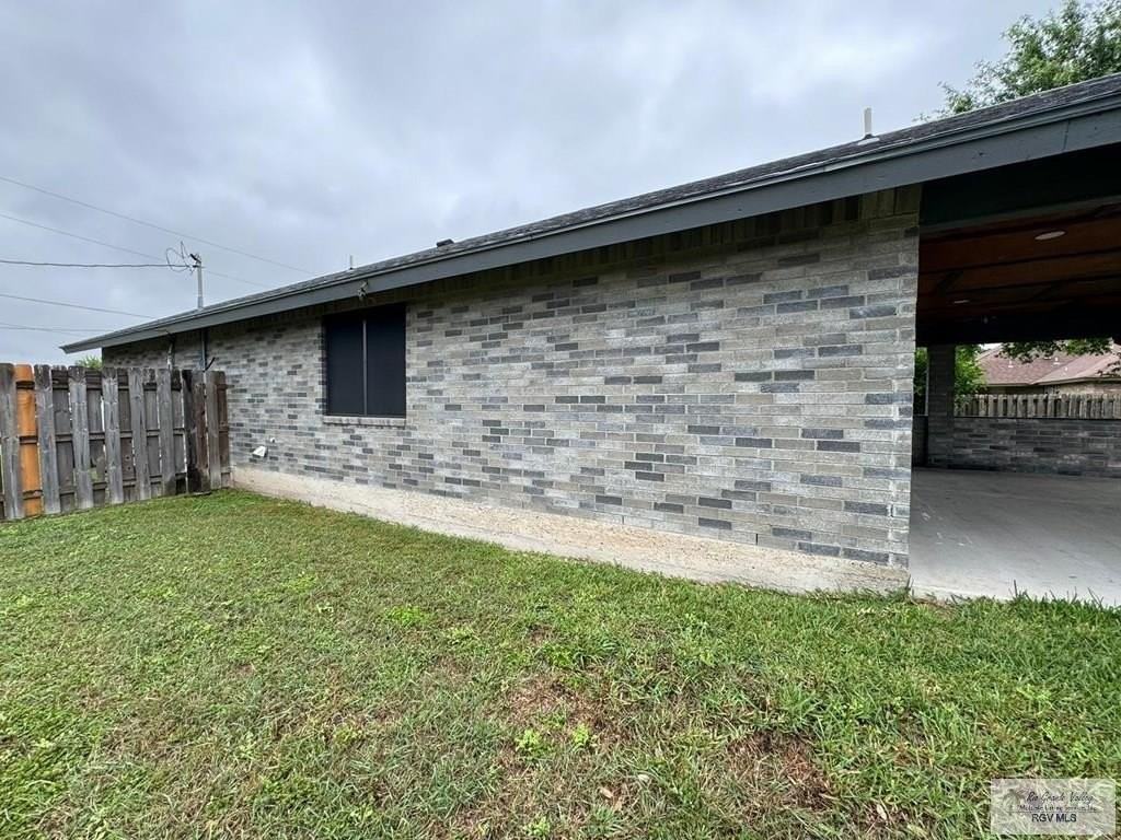 23553 Del Rio Cir - Photo 6 of 19