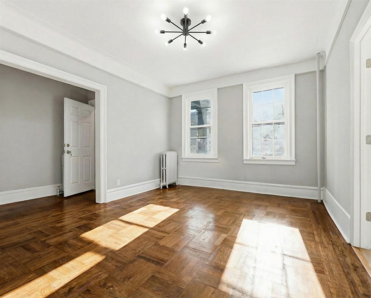 40 Bayview Ave #1 - Photo 2 of 23