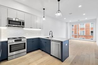 425 3rd St #317 - Photo 1 of 1