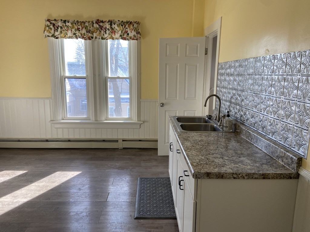 3 Harbor Holdings, LLC (133 S.Main) - Photo 3 of 8