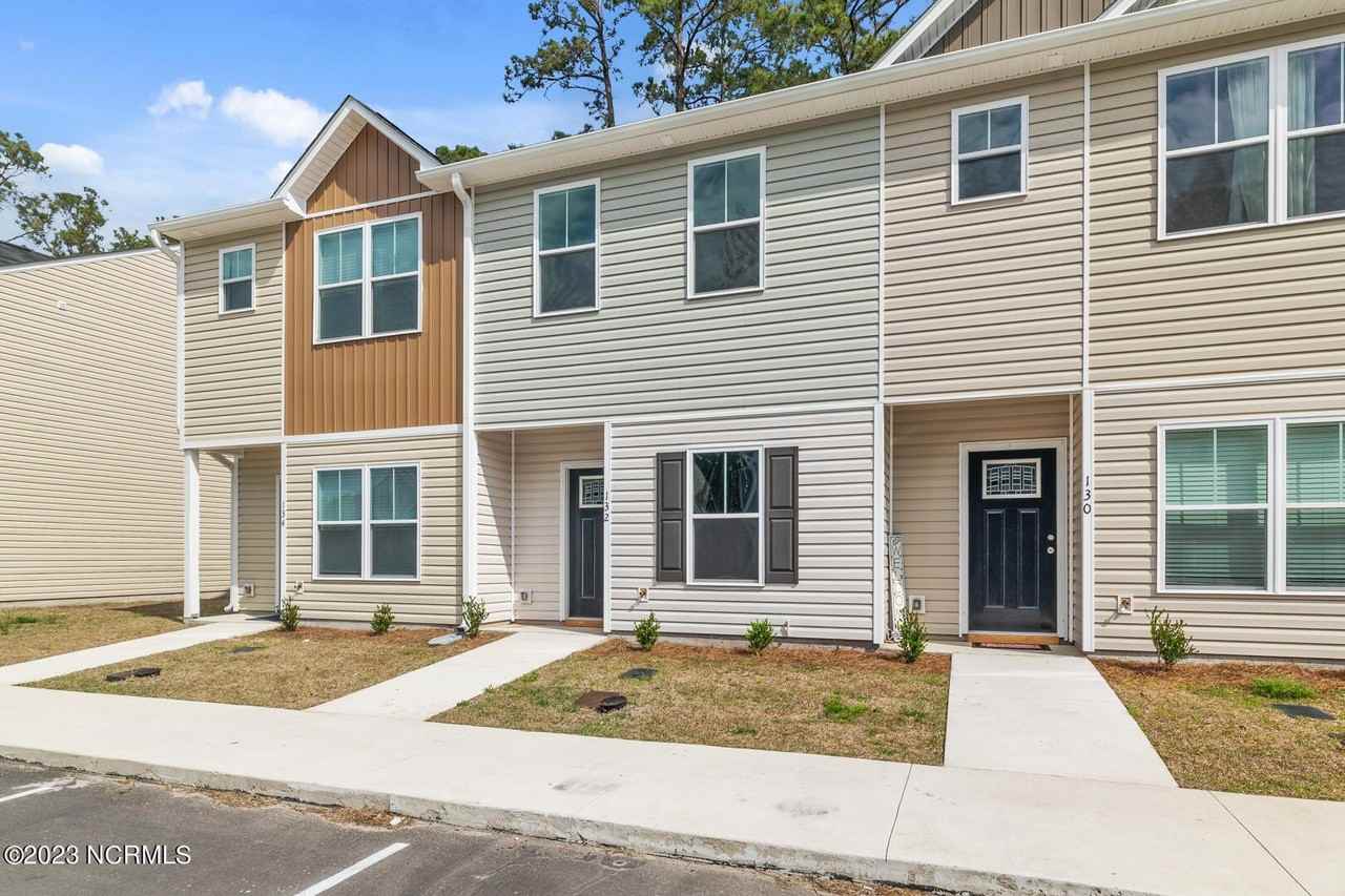 132 Buckhorn Ave - Photo 3 of 33