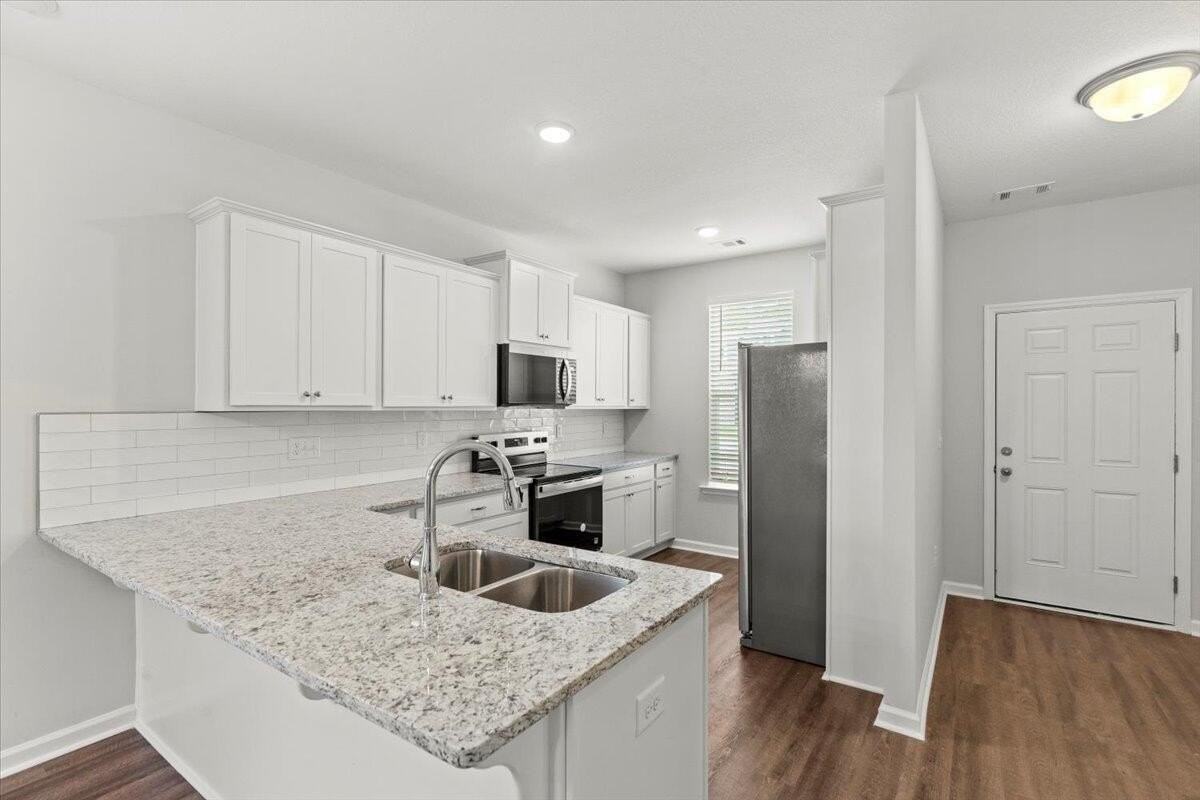 115 Copper Ridge Rd - Photo 6 of 35