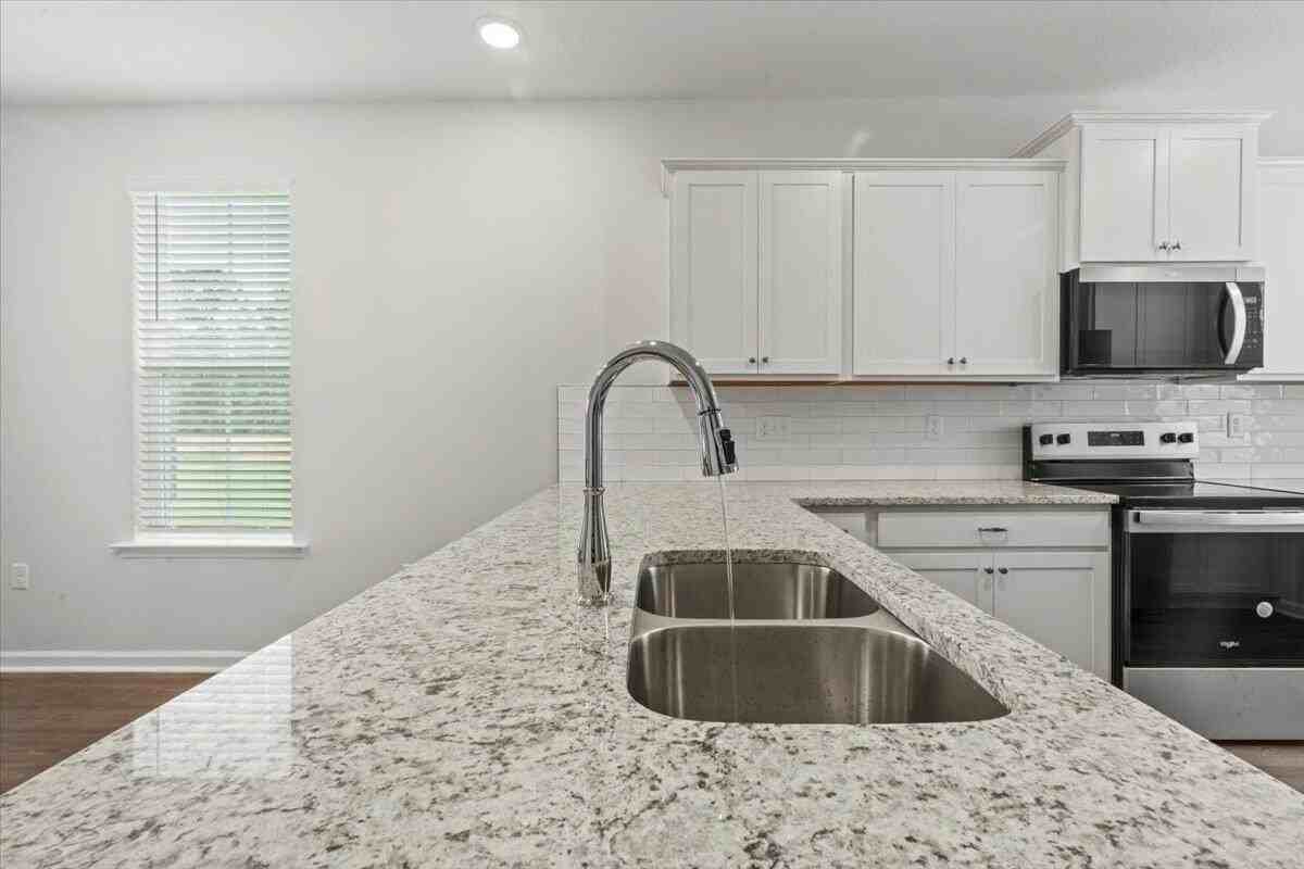 115 Copper Ridge Rd - Photo 7 of 35