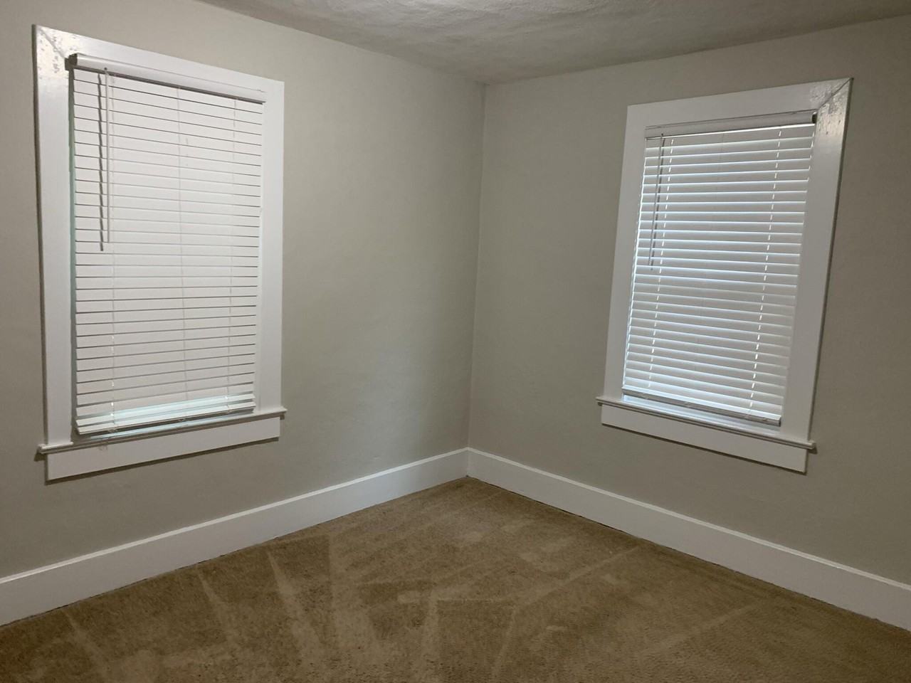 712 Heard Ave - Photo 6 of 18