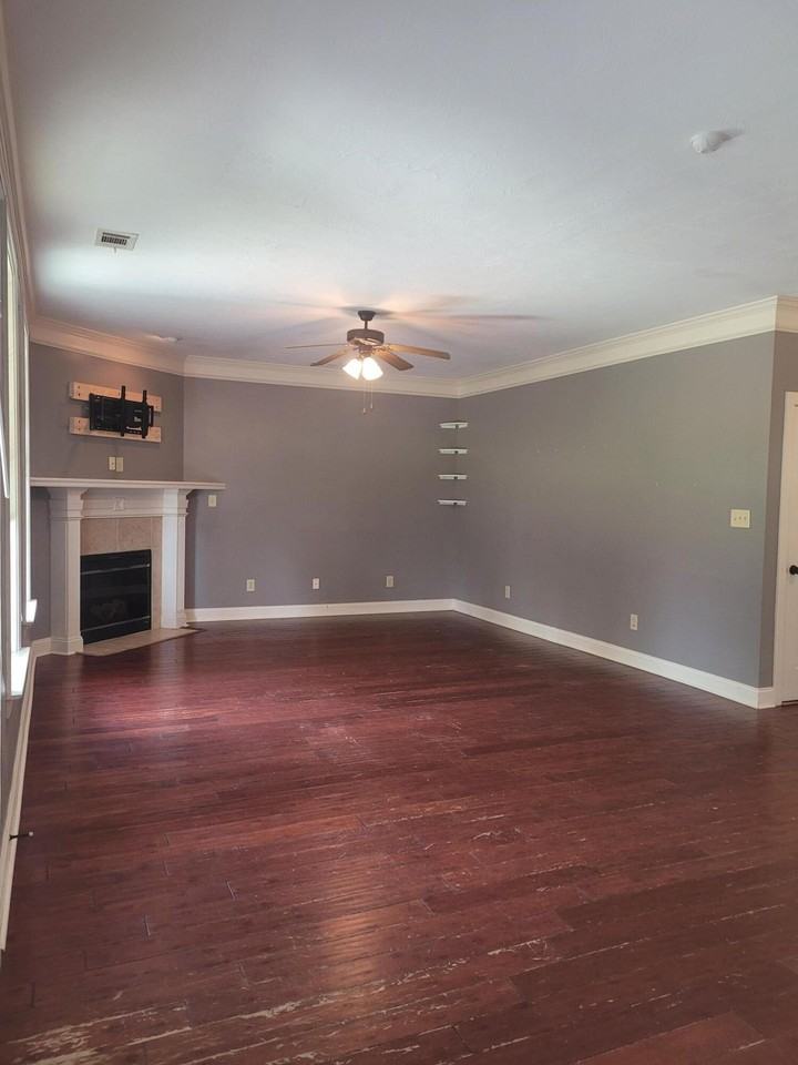 1764 Deer Chase Ln - Photo 4 of 16