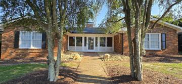 featured image of 289 Ashbrook Dr