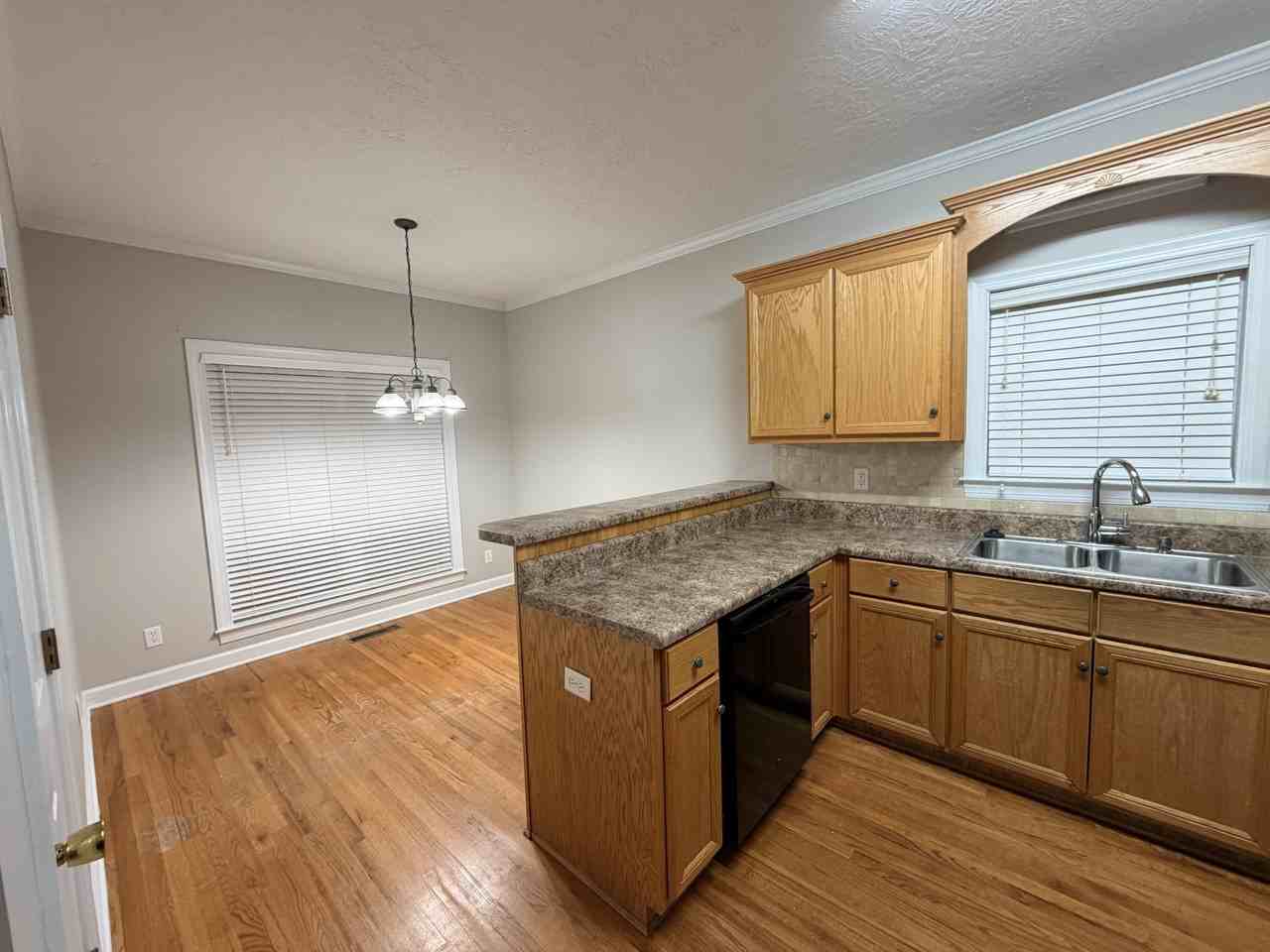 603 Cornerstone Pl - Photo 5 of 36