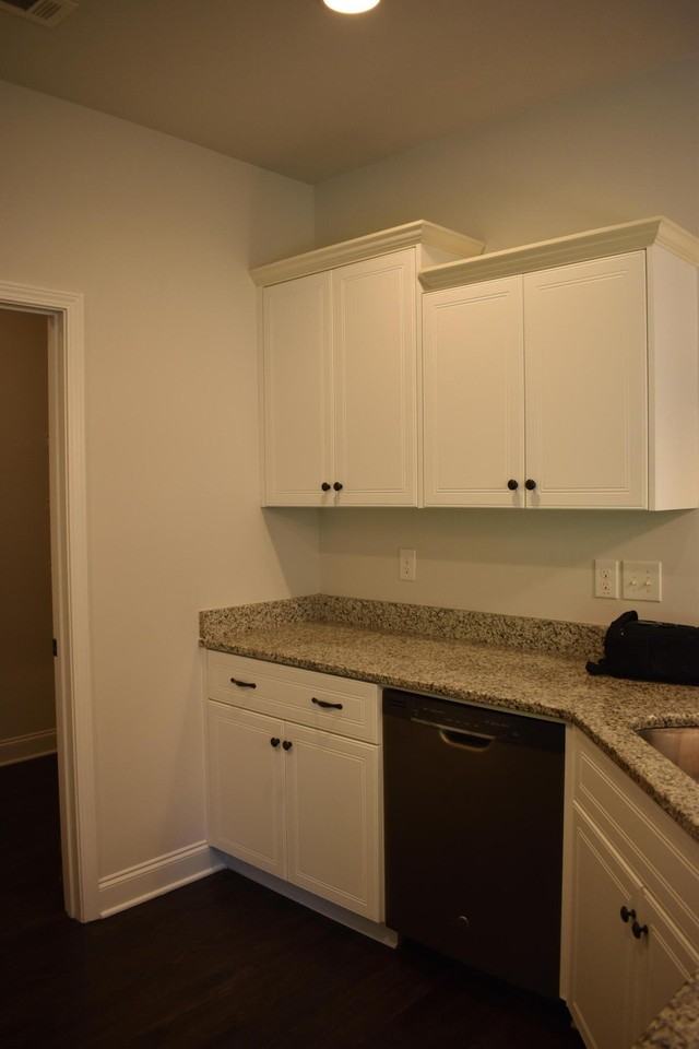 119 Oliver Hardy Ct - Photo 5 of 22