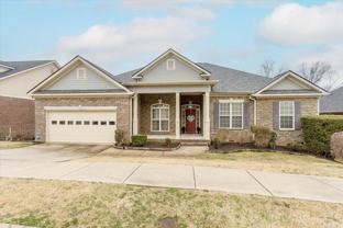 1661 Jamestown Ave - Photo 1 of 1