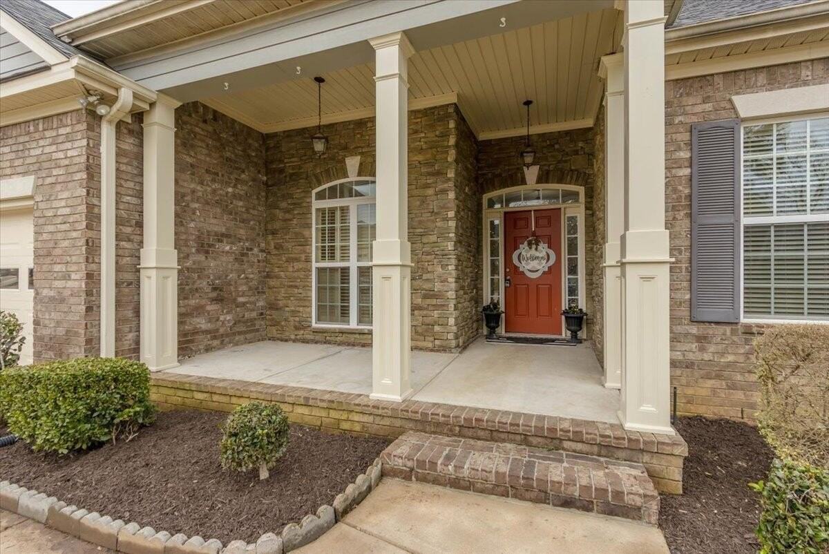 1661 Jamestown Ave - Photo 6 of 50