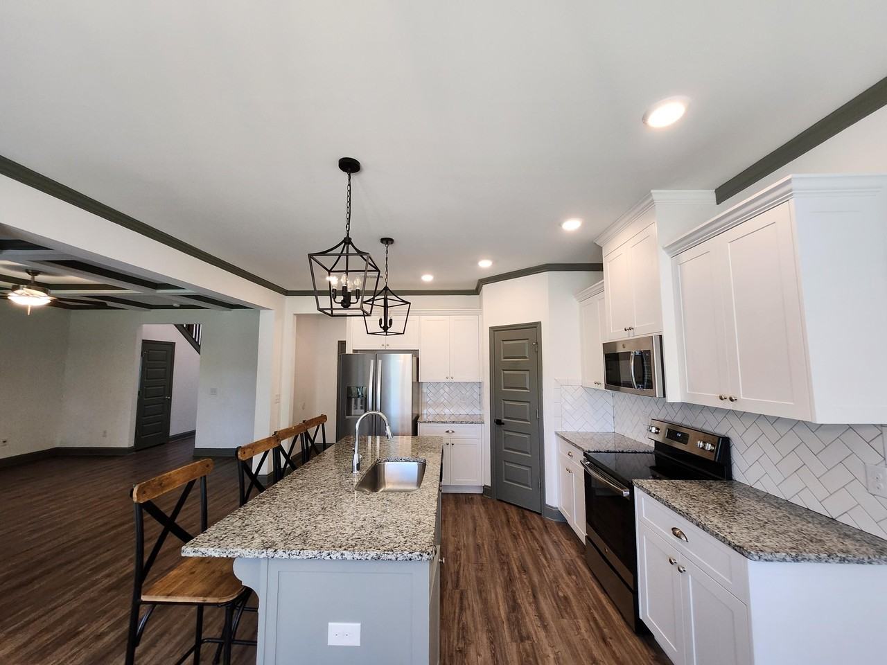 5814 Whispering Pines Way - Photo 7 of 26