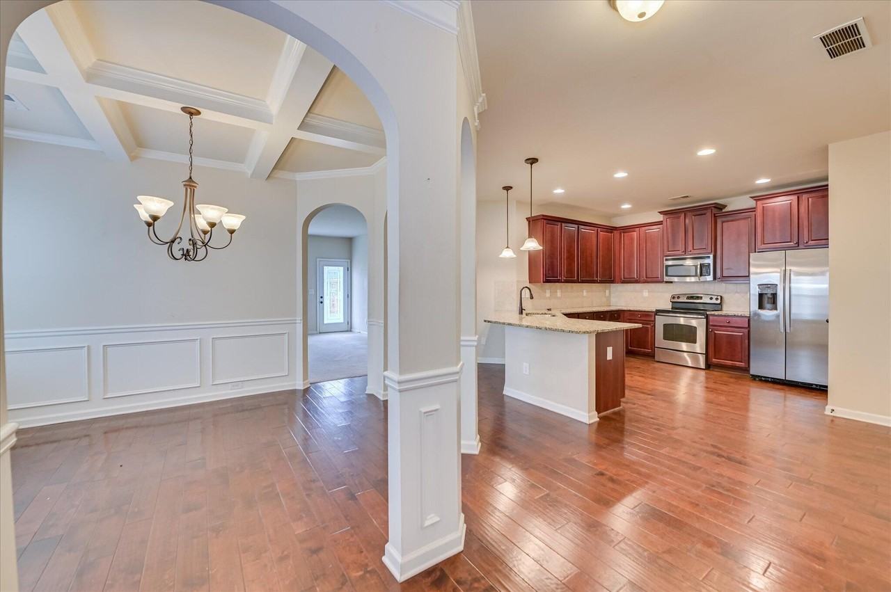 3321 Grove Landing Cir - Photo 4 of 25