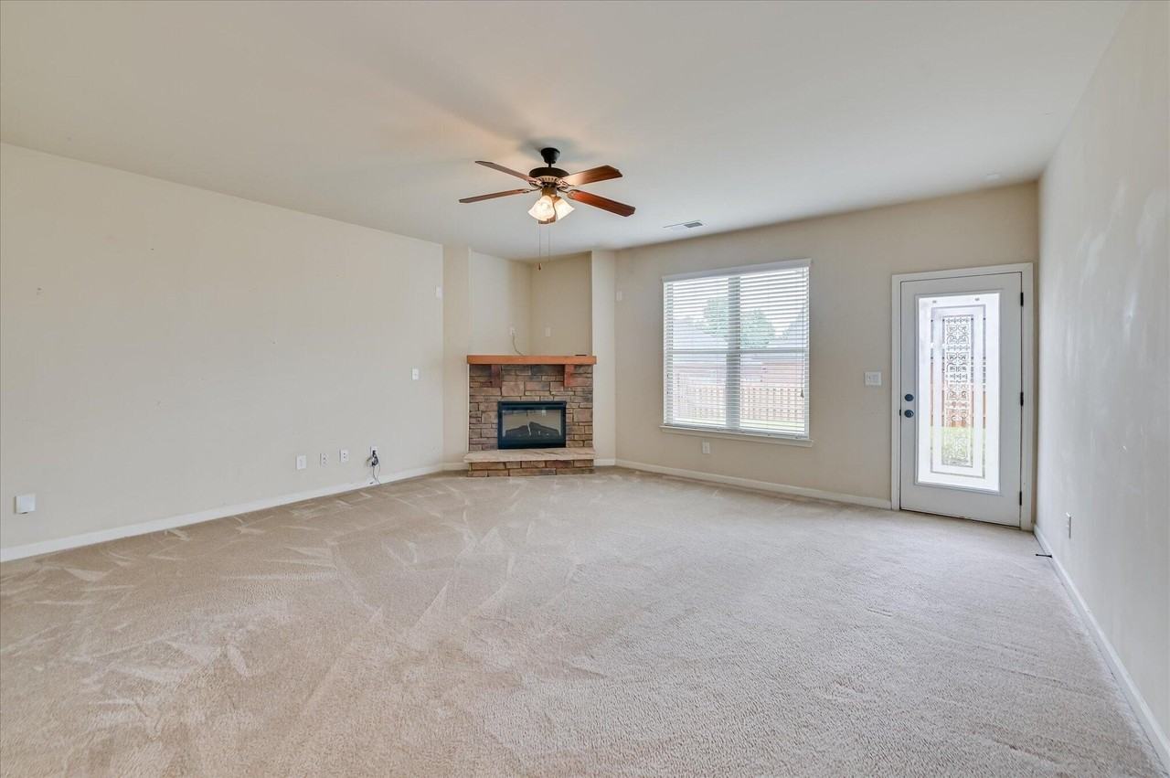 3321 Grove Landing Cir - Photo 5 of 25