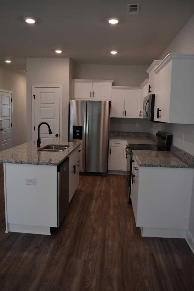 4200 Beautiful Pond Park - Photo 3 of 15