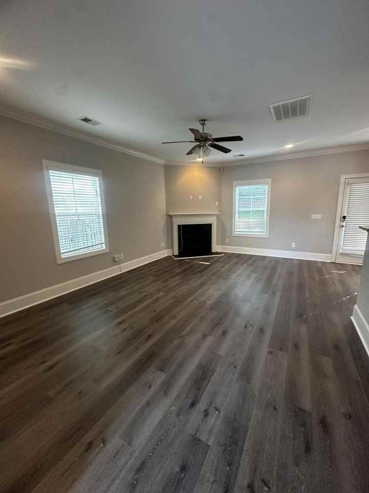 848 Erika Ln - Photo 3 of 24