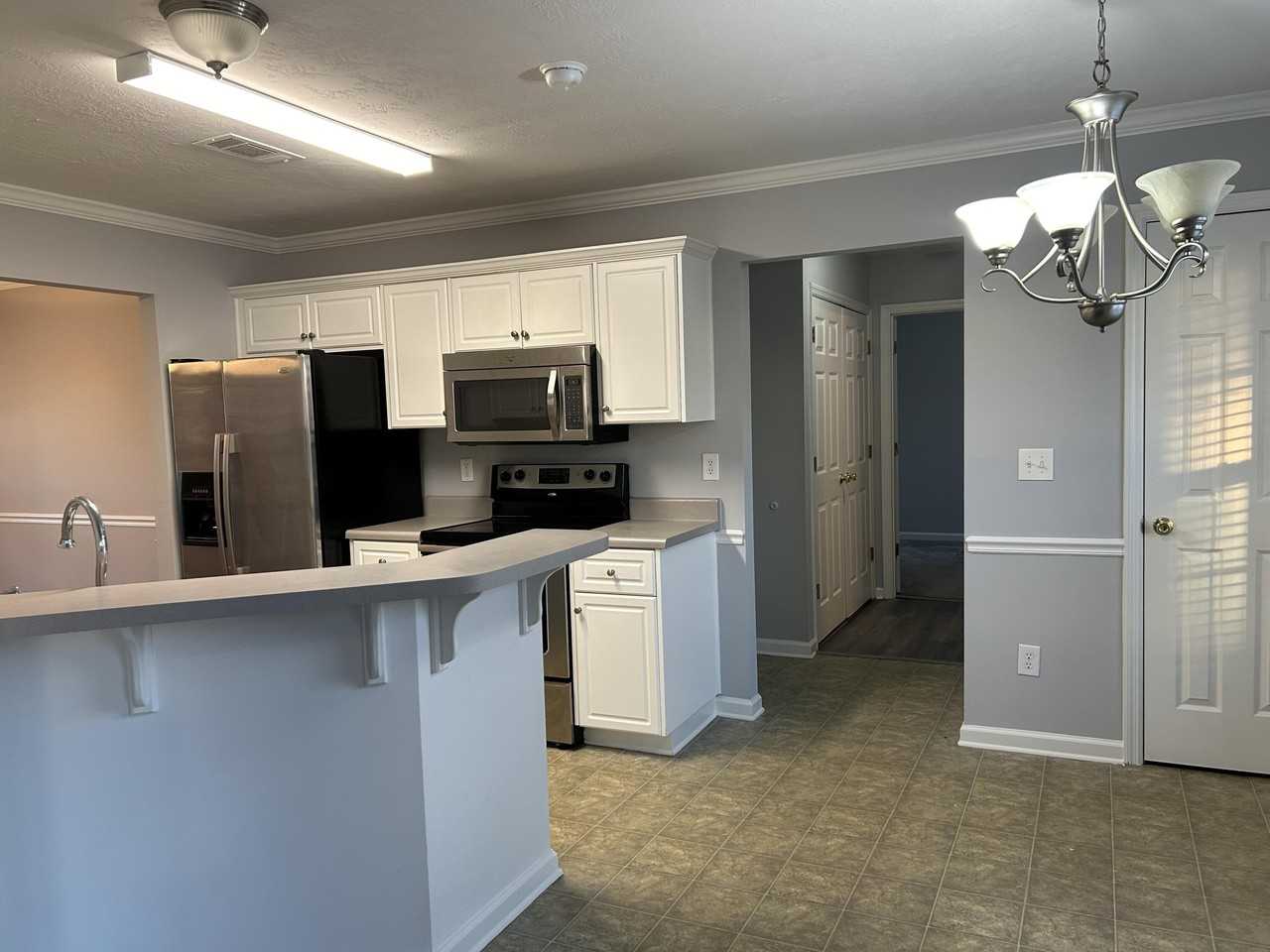 7600 Main St - Photo 7 of 15