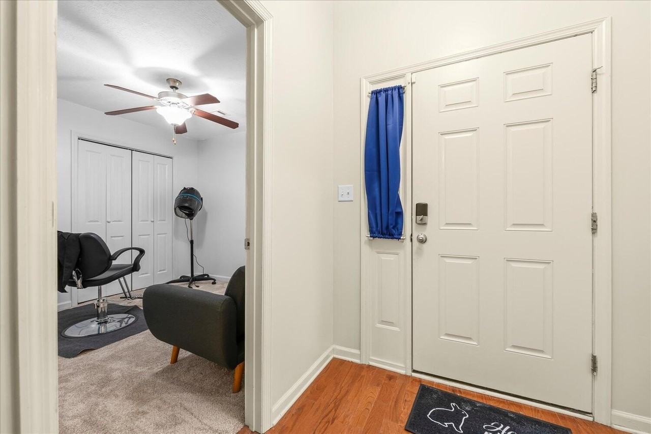 937 Arbor Springs Cir - Photo 5 of 28