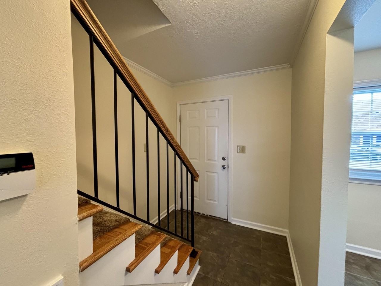 2613 Berkshire Rd - Photo 2 of 17