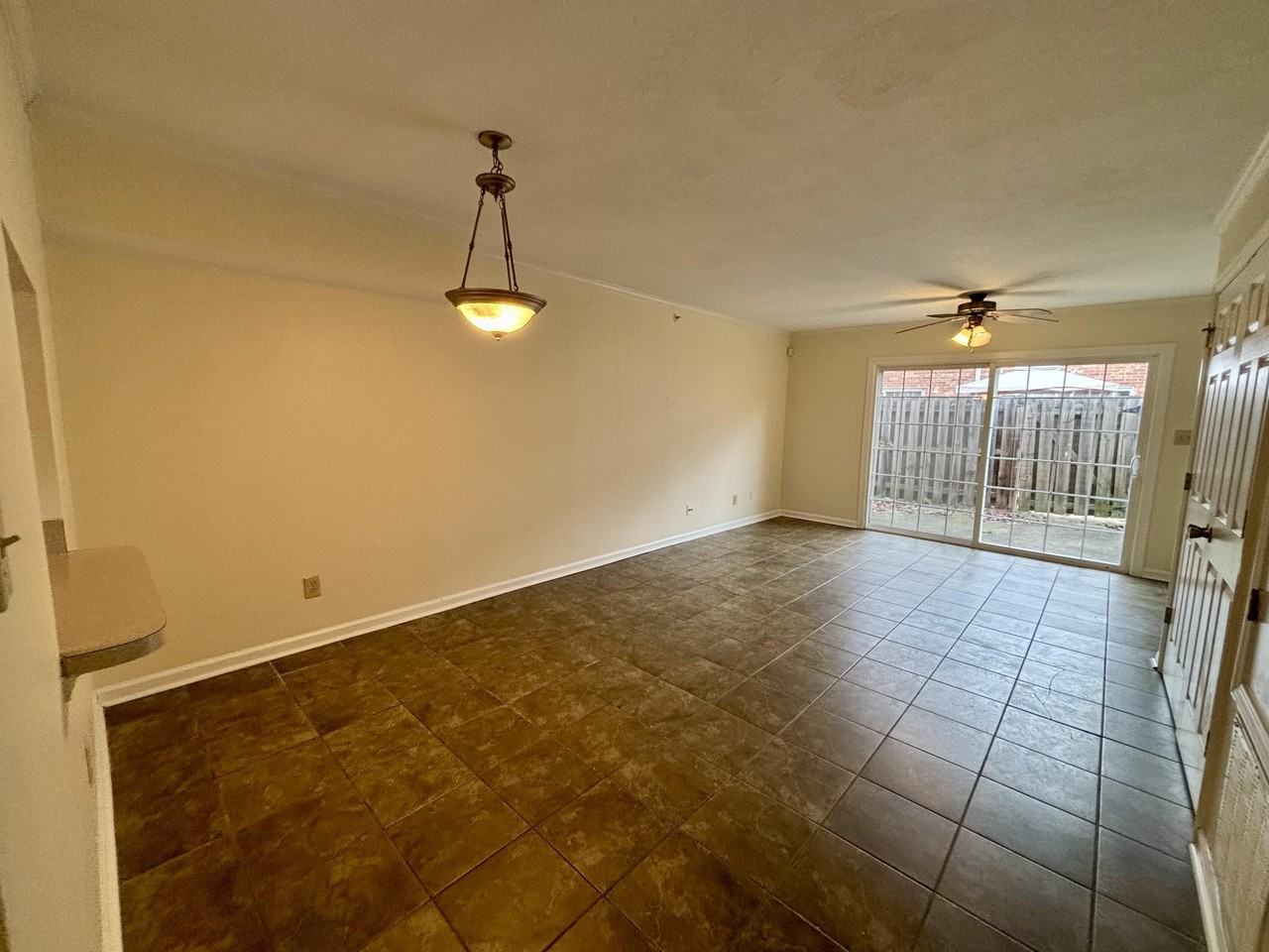 2613 Berkshire Rd - Photo 4 of 17