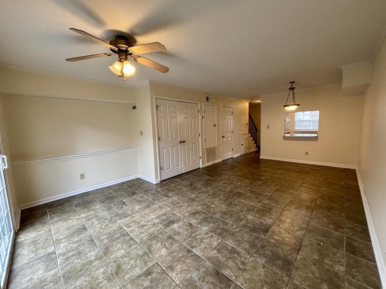 2613 Berkshire Rd - Photo 6 of 17