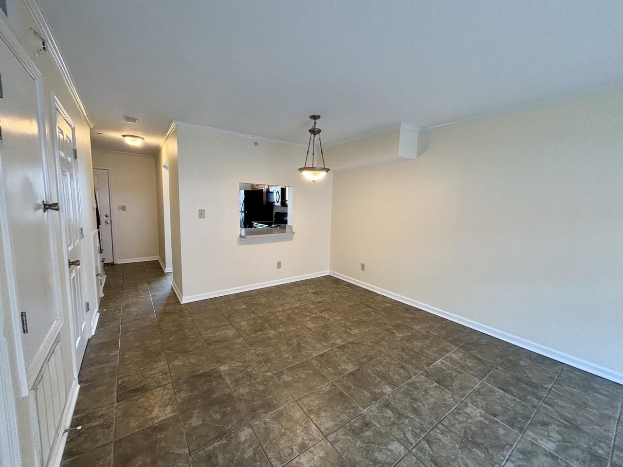 2613 Berkshire Rd - Photo 7 of 17