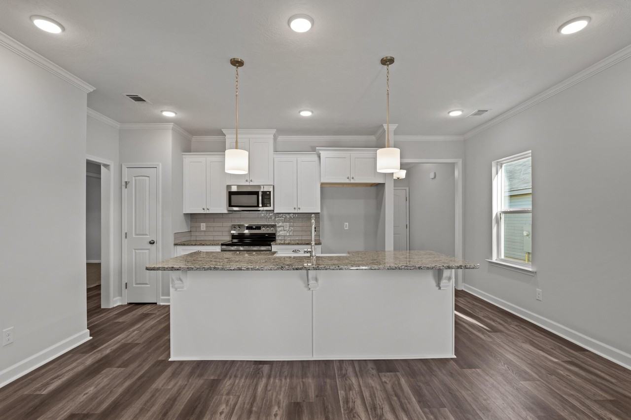 8164 Snelling Dr - Photo 6 of 23