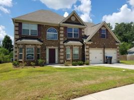 featured image of 2793 Huntcliffe Dr