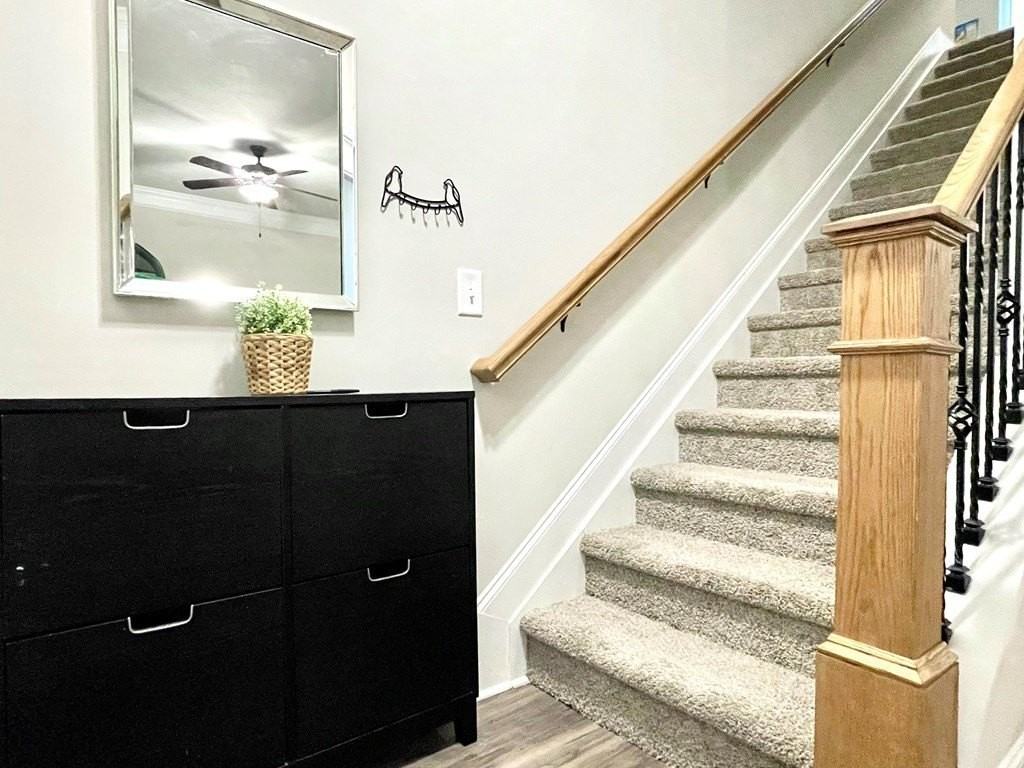 204 Swinton Pond Rd - Photo 2 of 22