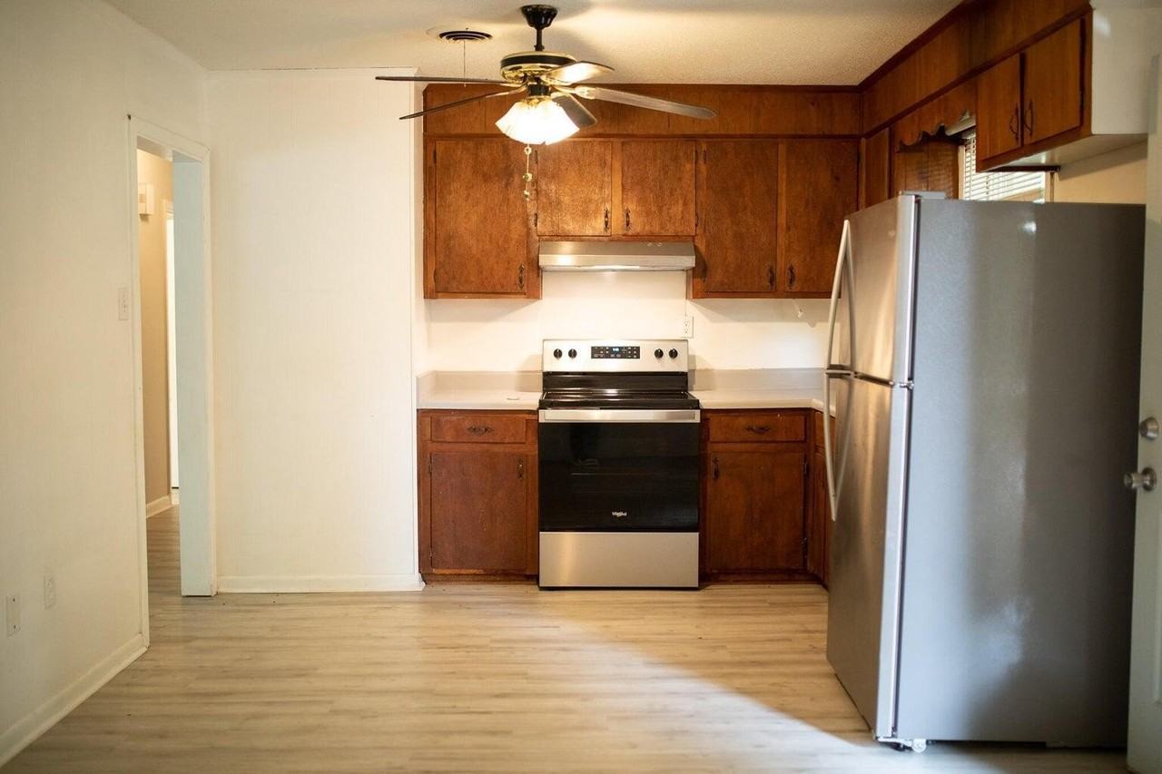 4041 Delray Ct - Photo 6 of 16