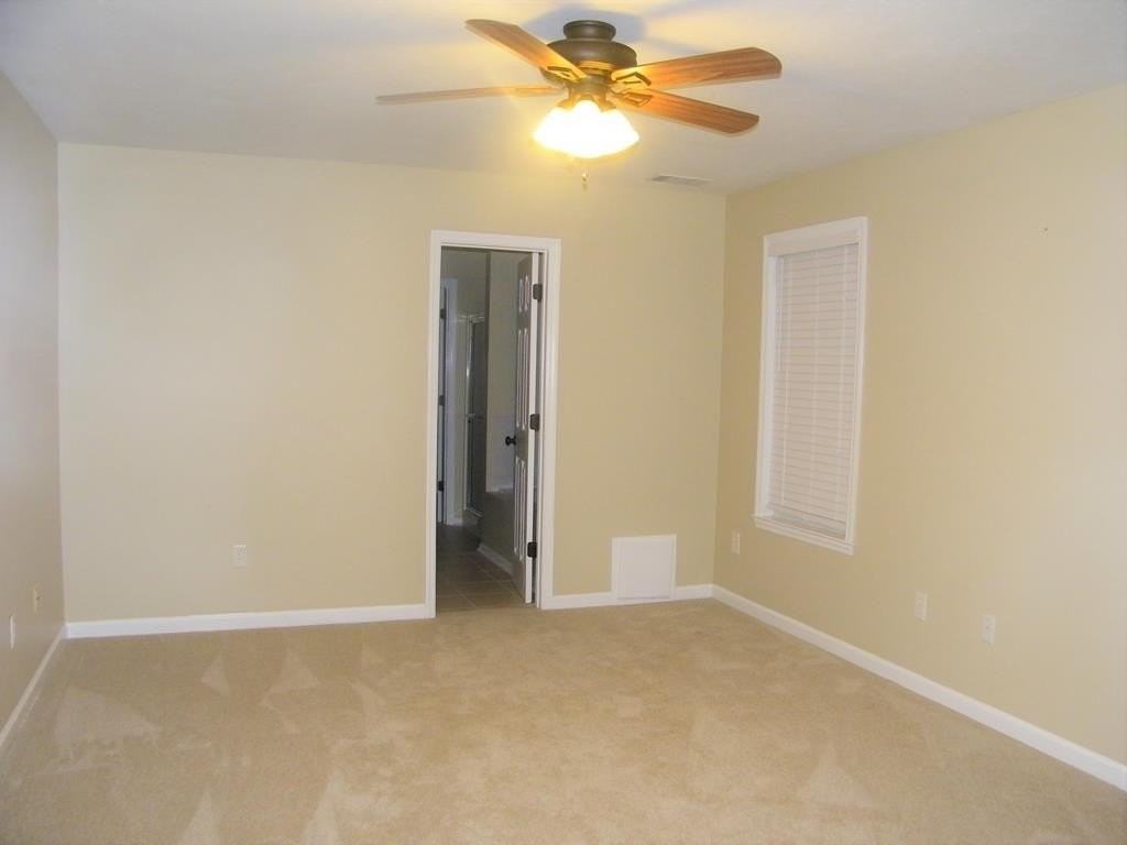 1982 Sylvan Lake Dr - Photo 5 of 11