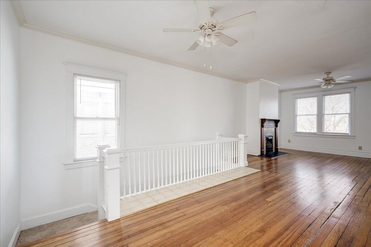 134 Broad St Apt B #B - Photo 3 of 19