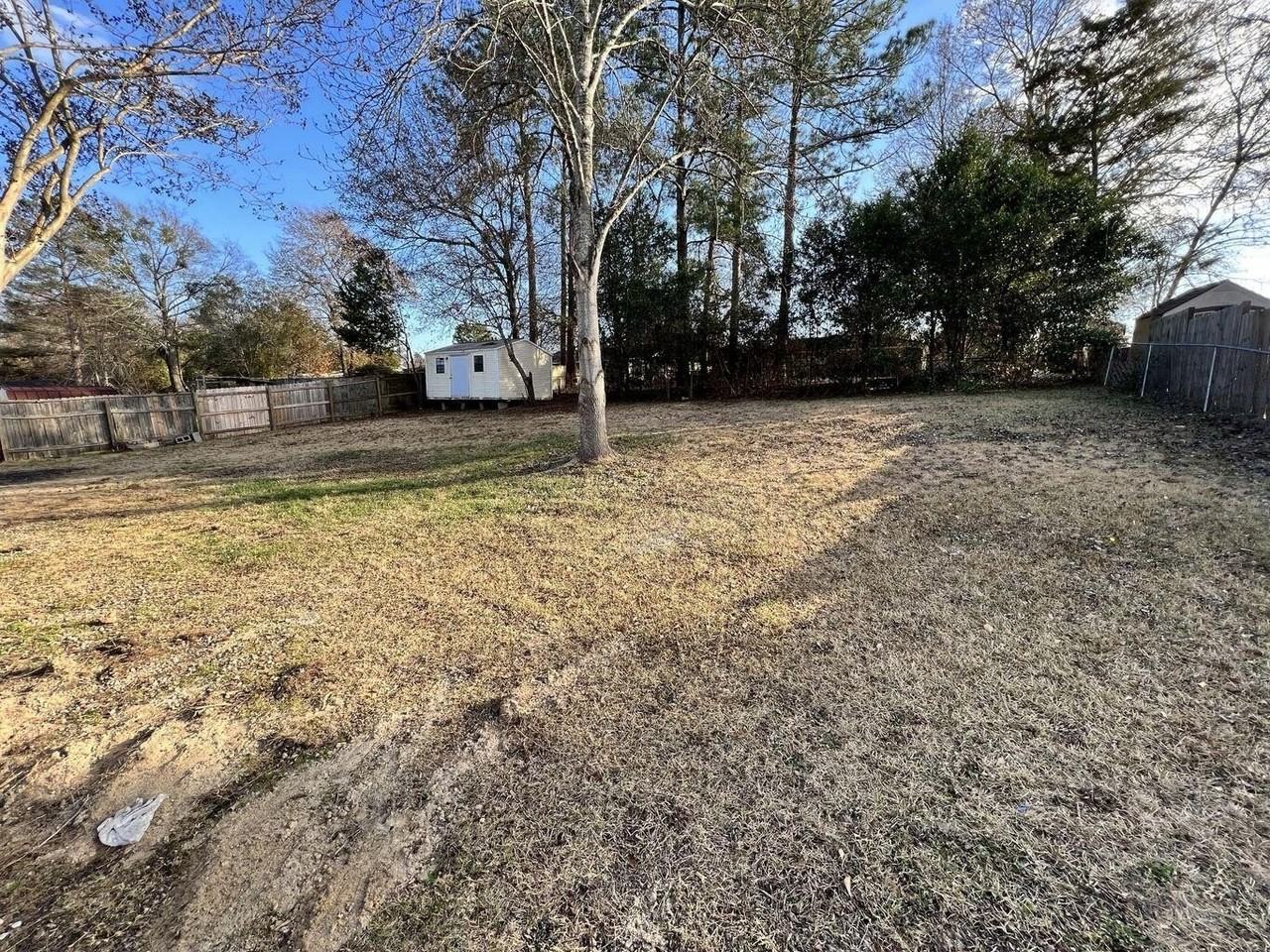 4550 Oakley Pirkle Rd - Photo 2 of 21