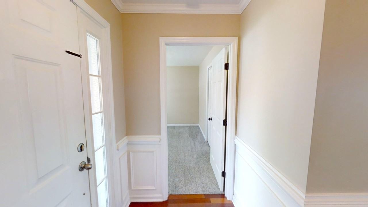 253 High Meadows Cir - Photo 5 of 32