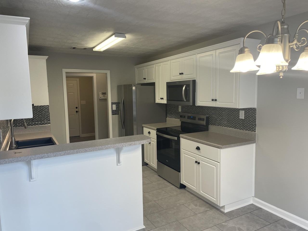 3003 Clarkston Rd - Photo 7 of 29