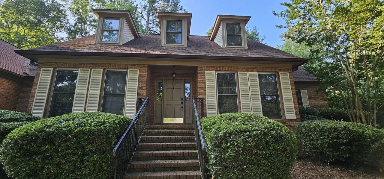 812 Cape Cod Ct - Photo 3 of 46