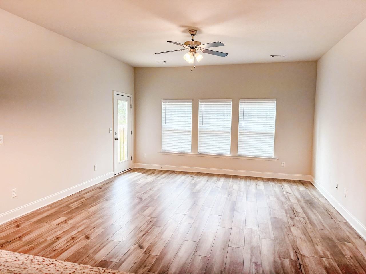 1044 Candleberry Dr Unit 24b #24B - Photo 2 of 14