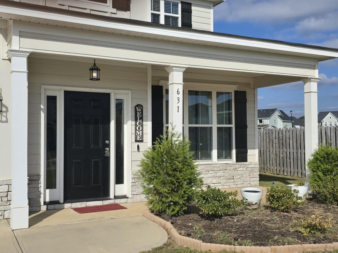 631 Garland Trl - Photo 2 of 19