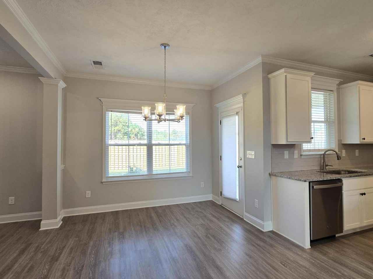 631 Garland Trl - Photo 7 of 19