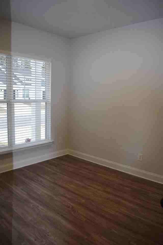 4281 Beautiful Pond Park - Photo 4 of 18